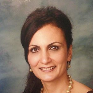 Meet your Posher, Adrine